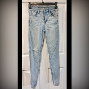 Women’s American eagle jeans